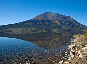9-nights-golden-circle-and-atlin-from-whitehorse